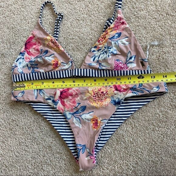 RIPCURL reversible floral striped bikini Sz S - Picture 6 of 6